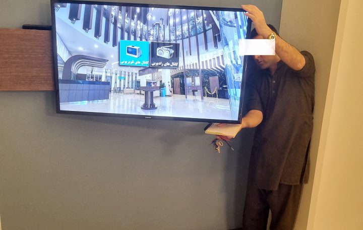 نفوذ افغان ها به هتل های 4 ستاره تهران | کسایی زاده: فعلا نمی خواستم این موضوع را بازگو کنم! نفوذ افغان ها به هتل های 4 ستاره تهران | کسایی زاده: فعلا نمی خواستم این موضوع را بازگو کنم!